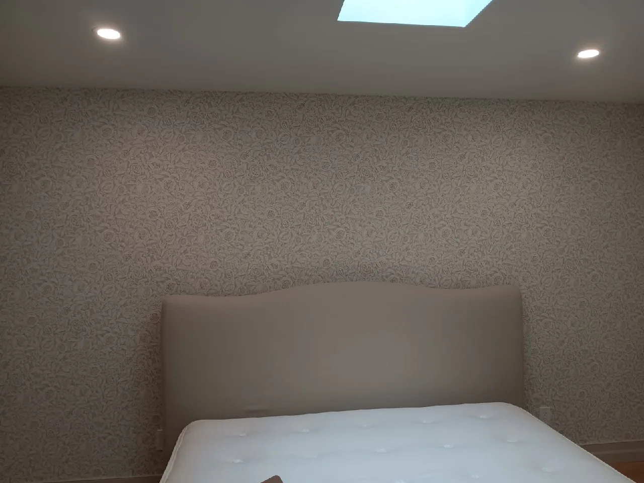 Wallpaper installation in Fremont, CA